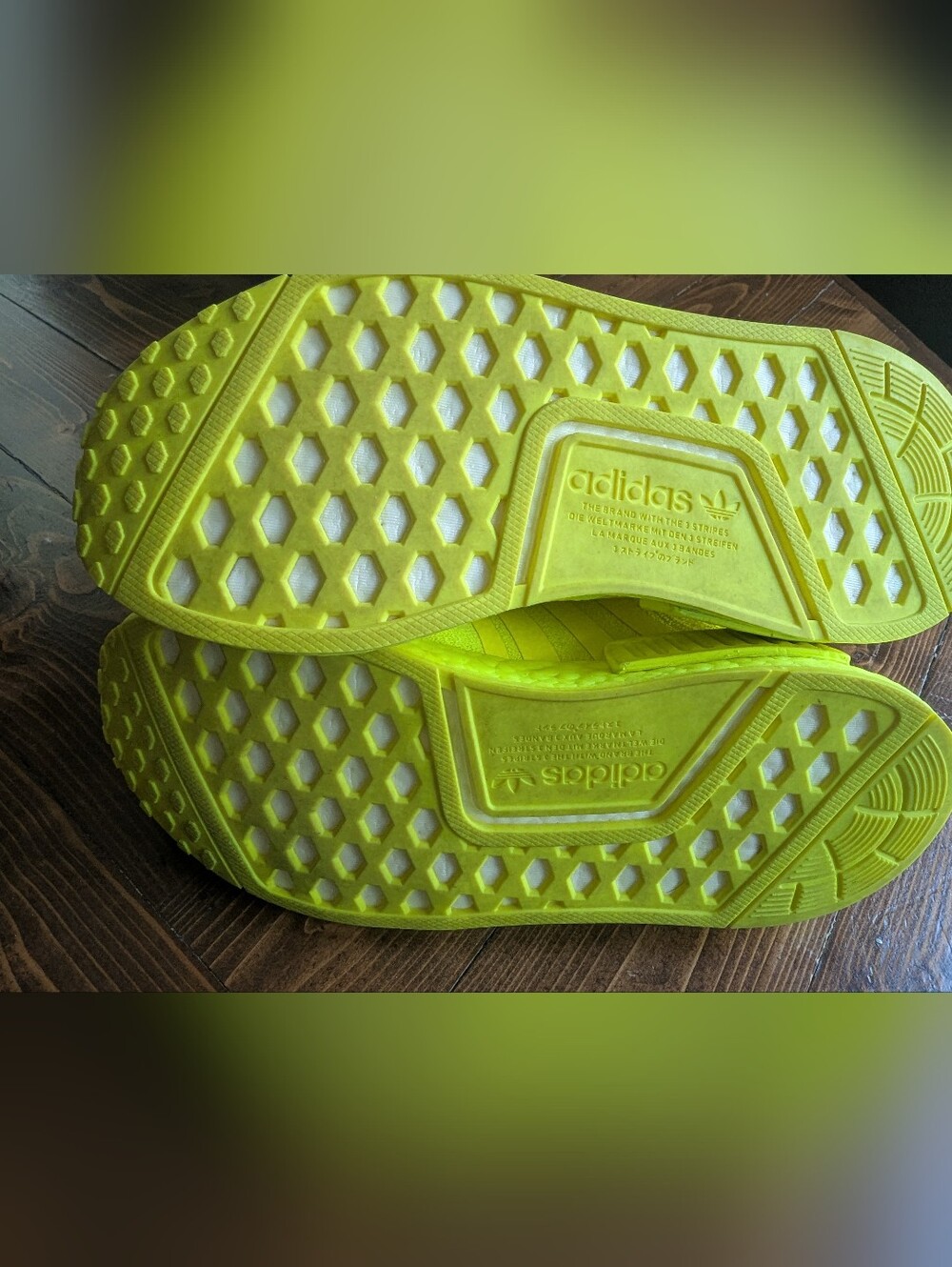 Adidas Nmd R Solar Yellow Neon Women's Sneakers - Picture 4 of 8